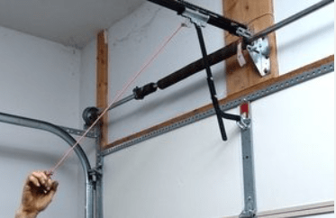 Understanding-Garage-Door-Track-Systems-Alignment-and-Maintenance